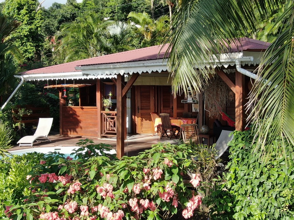 Terrasse du bungalow KAZ A ZOT